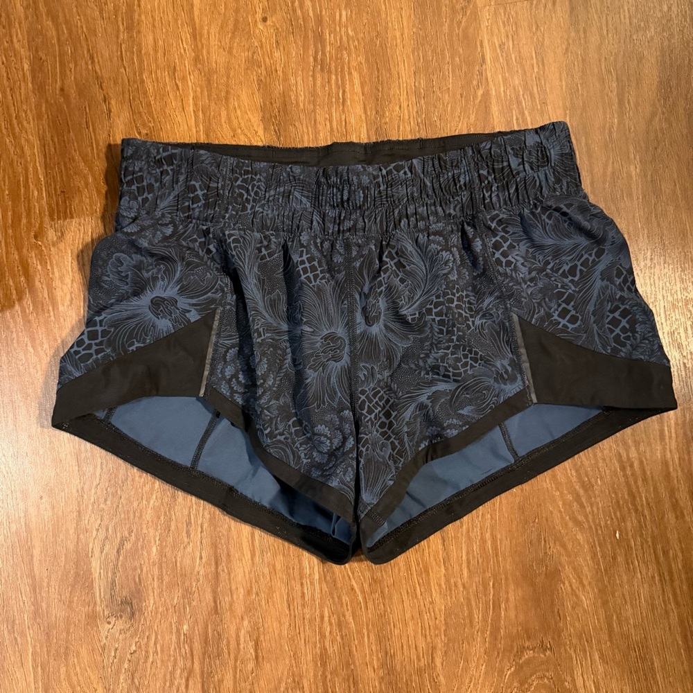 Lululemonn shorts